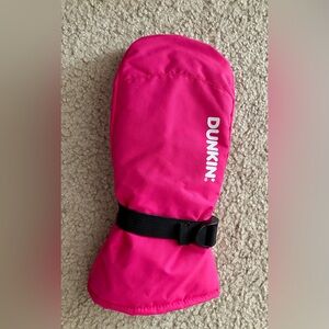 DUNKIN DONUT 🩷 mitten 😆